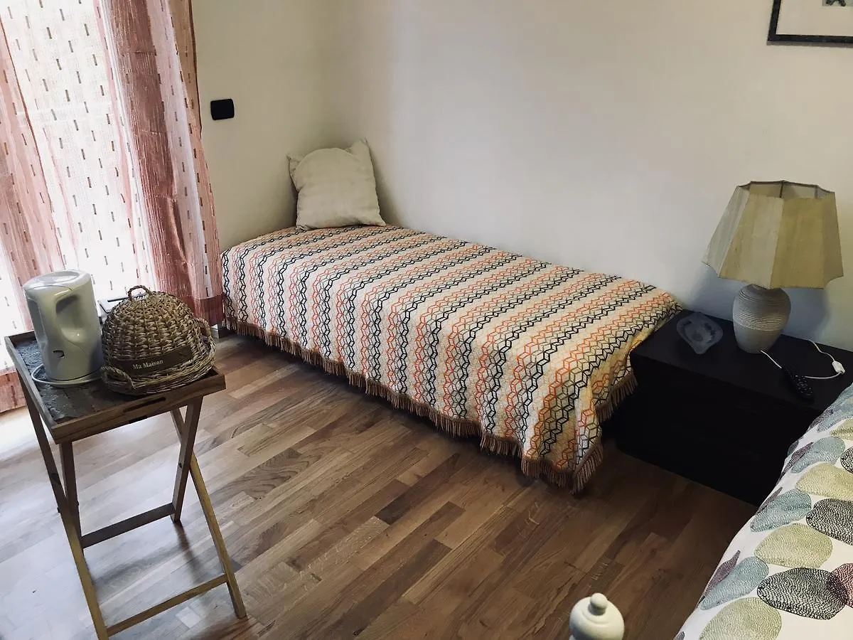 فندق مبيت وإفطار Sally'S B&B Marina Di Carrara