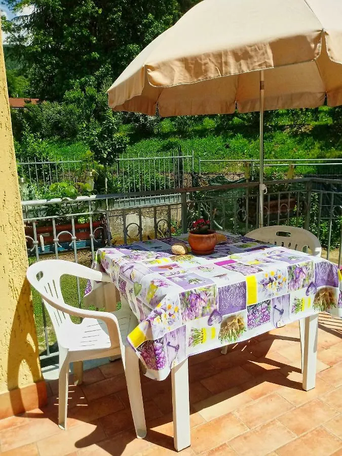 *** Panzió Sally'S B&B Carrara Olaszország